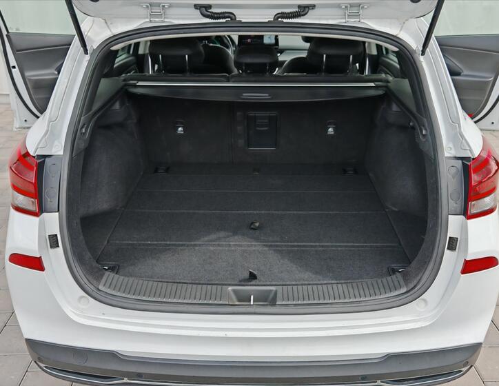 Hyundai i30 18