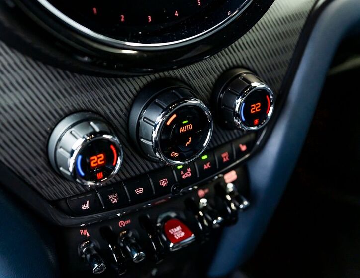 Mini Countryman 16