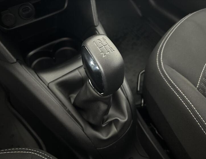 Peugeot 208 16