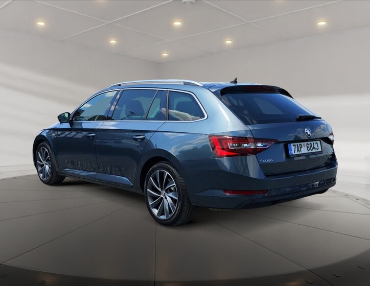 Škoda Superb 5