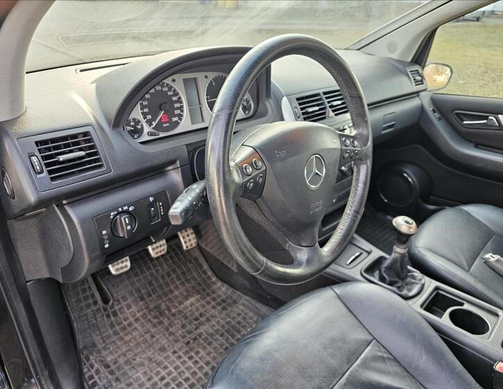 Mercedes-Benz Třídy A 11