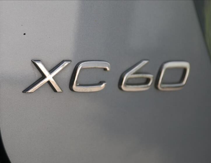 Volvo XC60 14