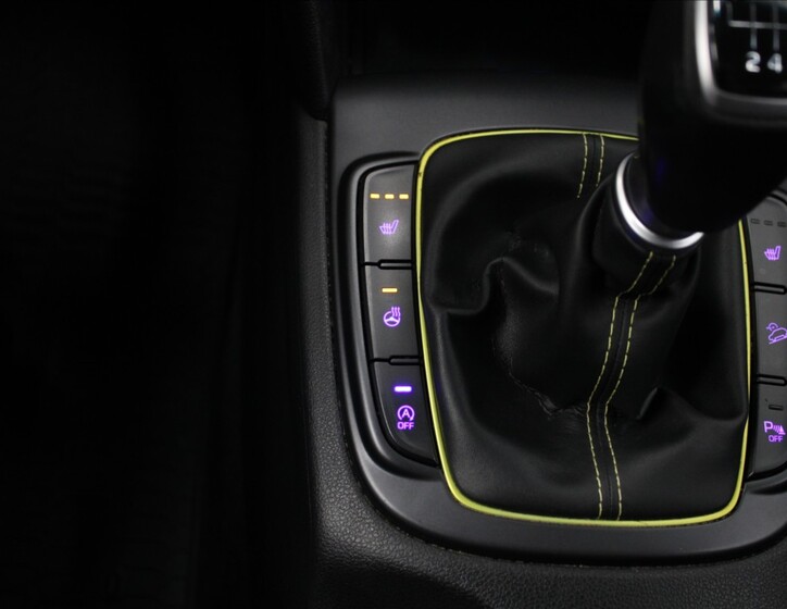 Hyundai Kona 14
