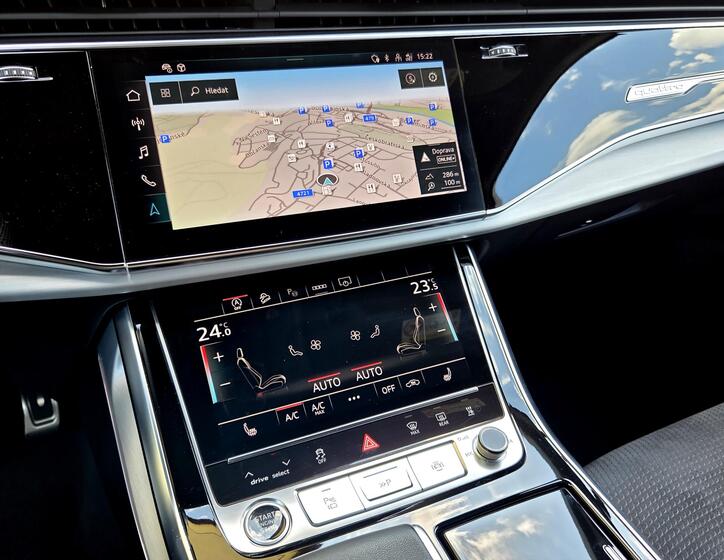 Audi Q7 18