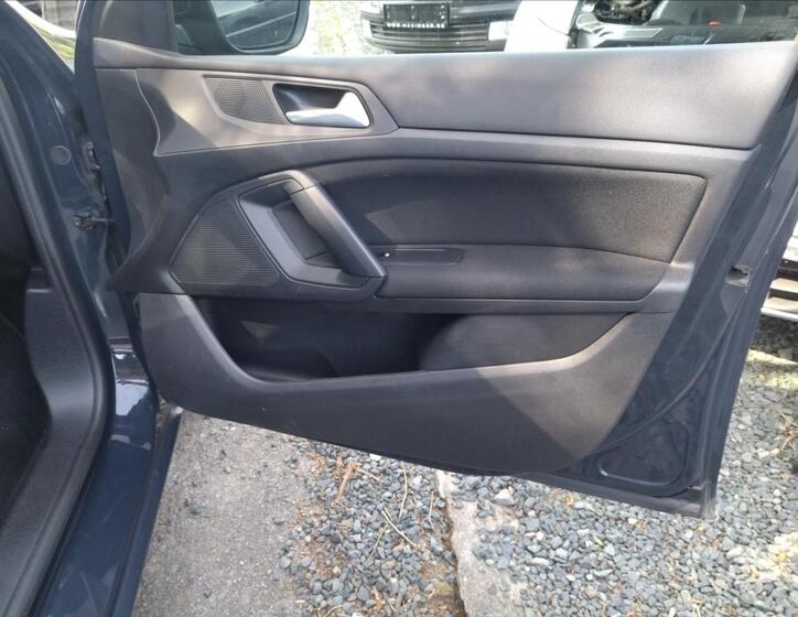 Peugeot 308 19