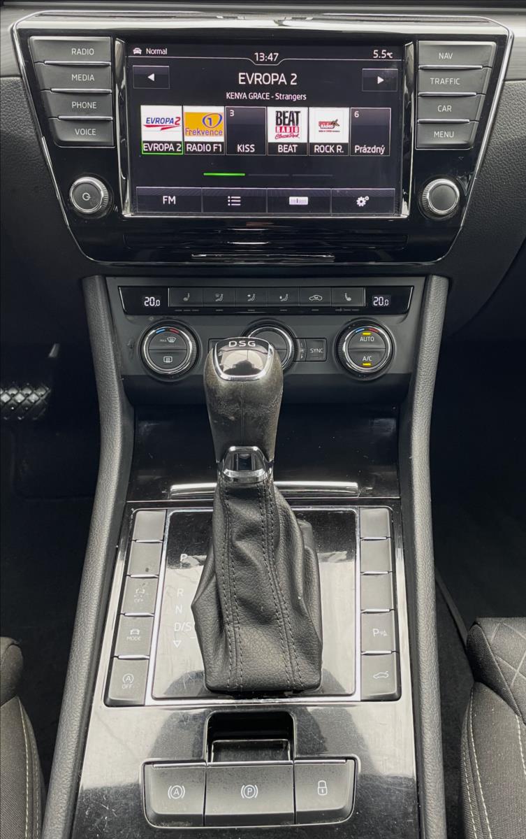 Škoda Superb
