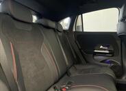 Mercedes-Benz GLA 19