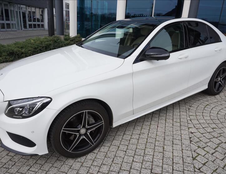 Mercedes-Benz Třídy C 3