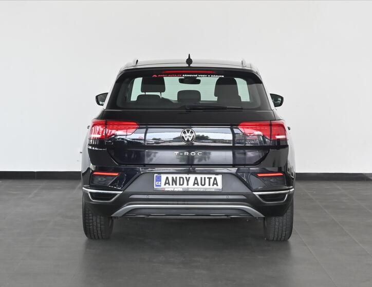 Volkswagen T-Roc 4