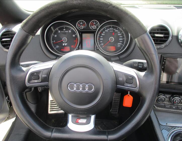 Audi TT 10
