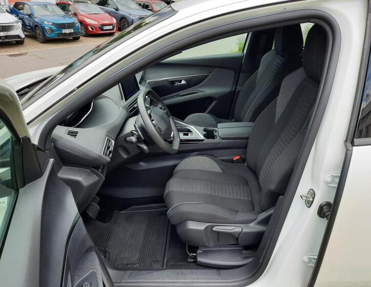 Peugeot 5008 13