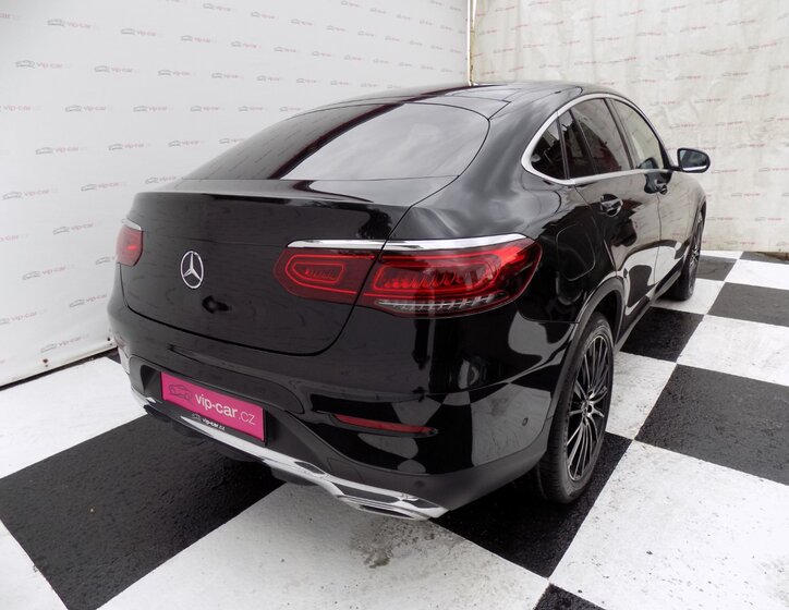 Mercedes-Benz GLC 7