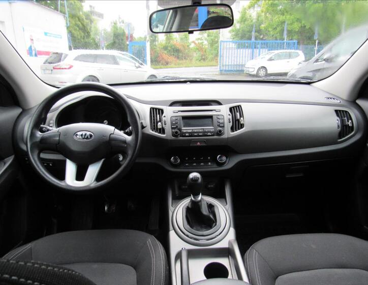 KIA Sportage 11