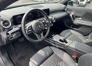 Mercedes-Benz CLA 9