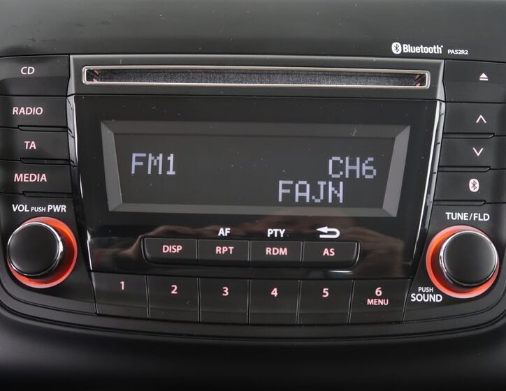 Suzuki Swift 17