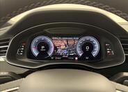 Audi Q8 15