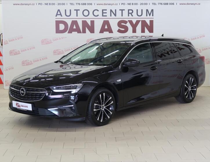 Opel Insignia 1