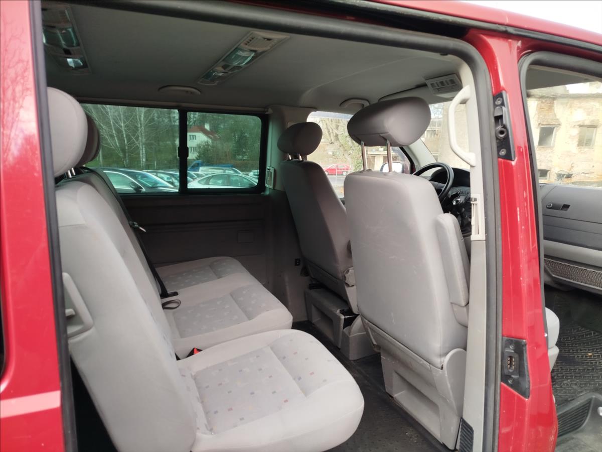 Volkswagen Caravelle