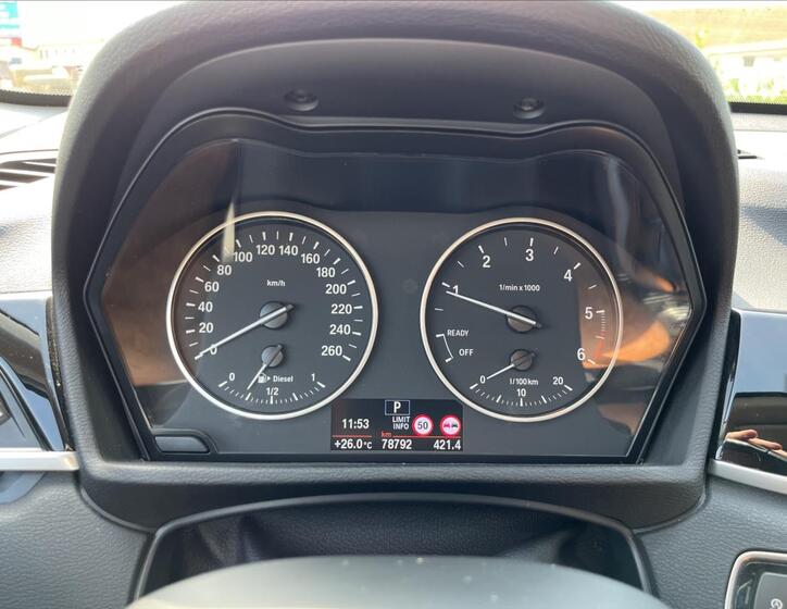 BMW X1 21