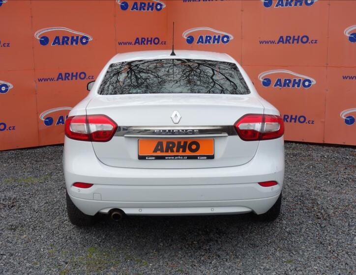 Renault Fluence 6