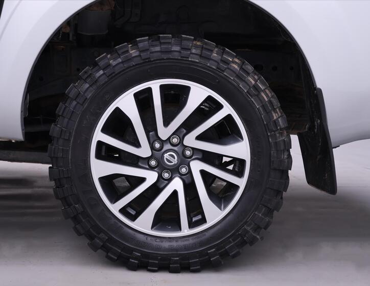 Nissan Navara 32
