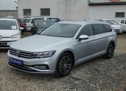 Volkswagen Passat 1