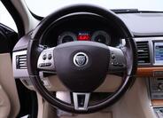 Jaguar XF 18