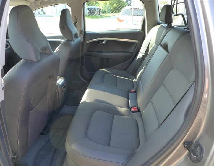 Volvo XC70 22