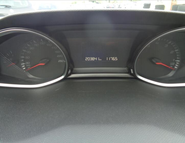 Peugeot 308 18