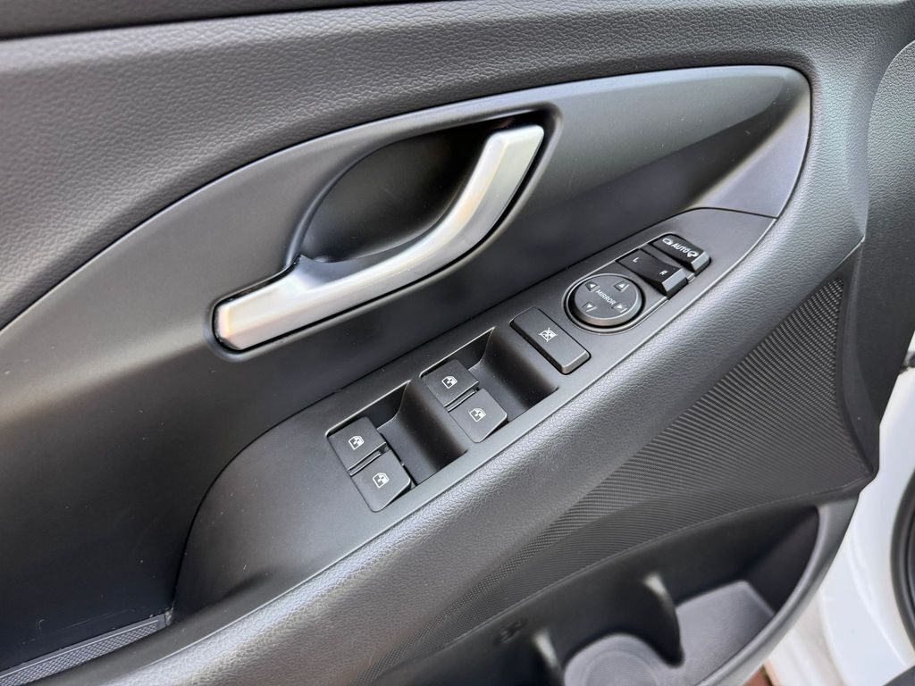 Hyundai i30 12