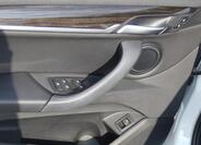 BMW X1 9