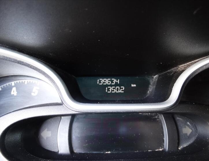 Opel Vivaro 13