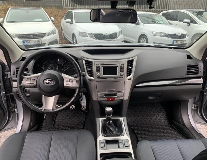 Subaru Legacy 11