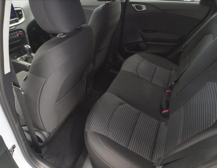 KIA Ceed 5