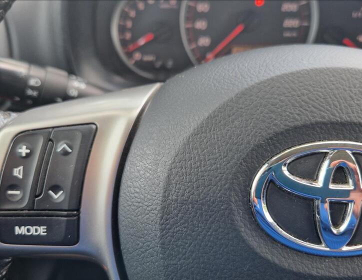 Toyota Yaris 31