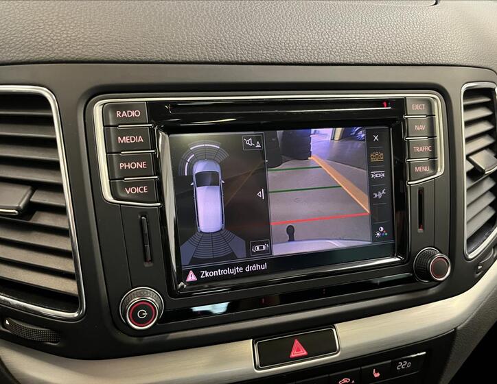 Volkswagen Sharan 9