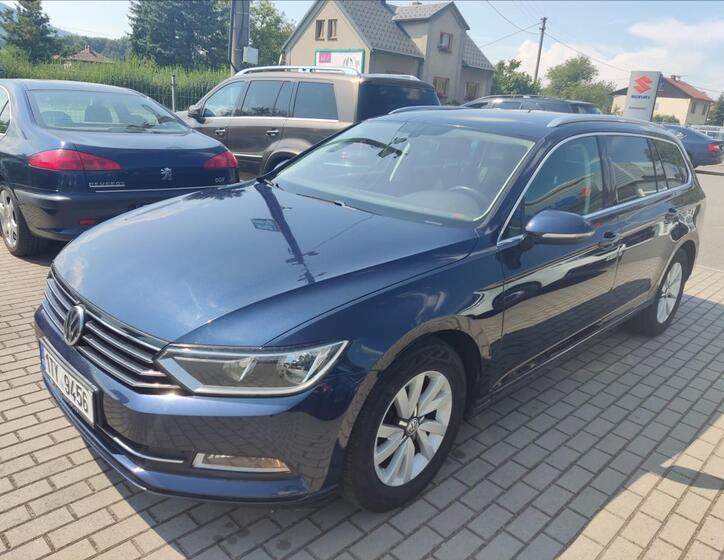 Volkswagen Passat 2