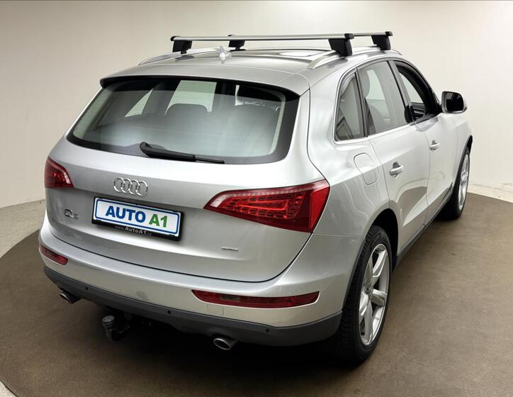 Audi Q5 4