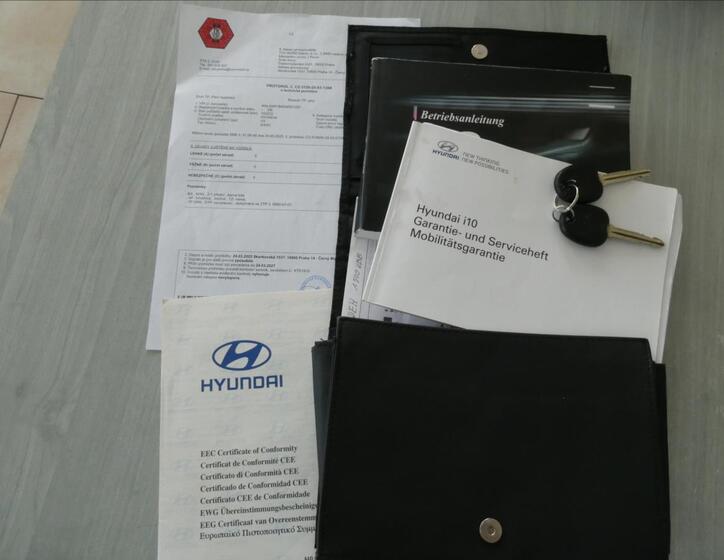 Hyundai i10 36