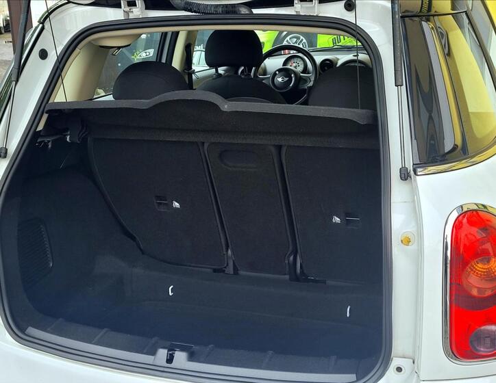 Mini Countryman 11