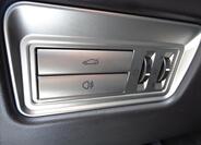 Jaguar XF 44