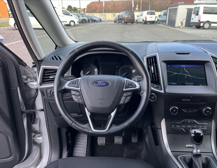Ford Galaxy 25