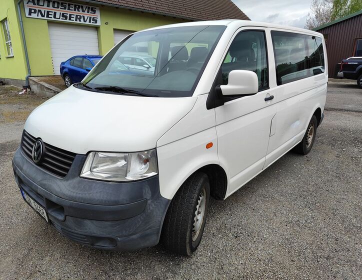 Volkswagen Transporter 1