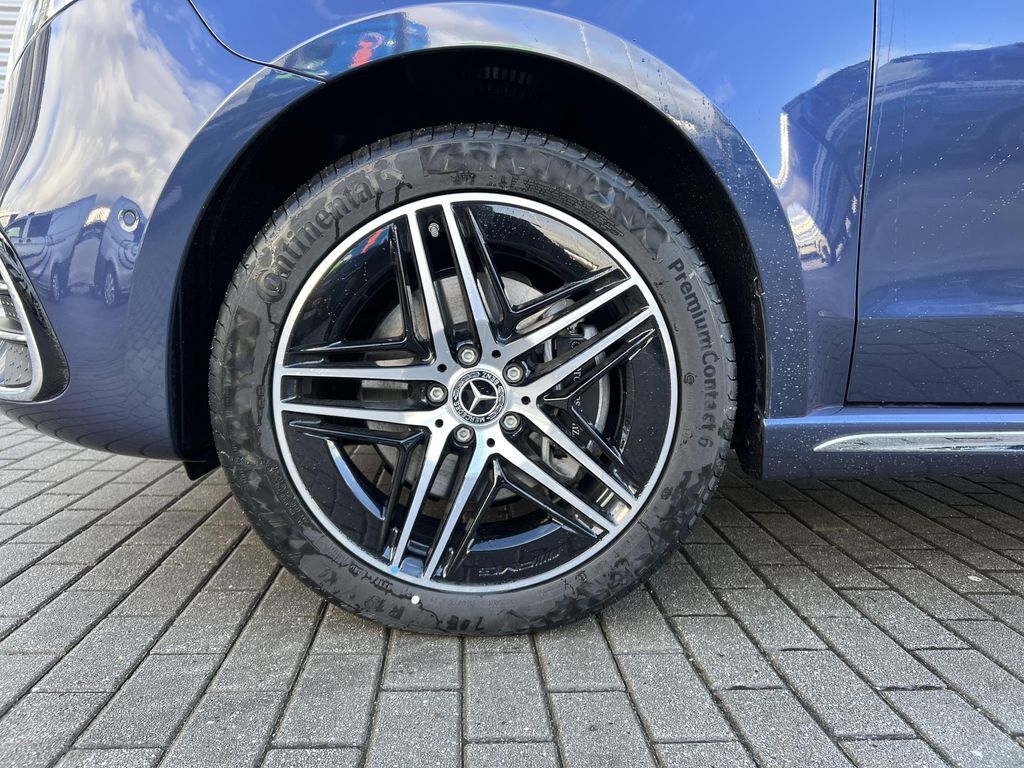 Mercedes-Benz Třídy V 18