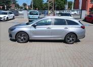 Hyundai i30 4
