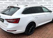 Škoda Superb 4
