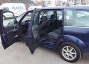 Ford Galaxy 9