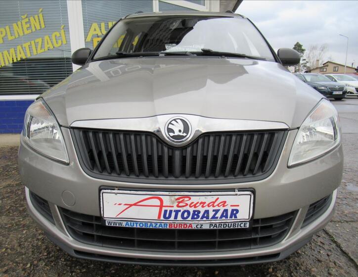 Škoda Roomster 3
