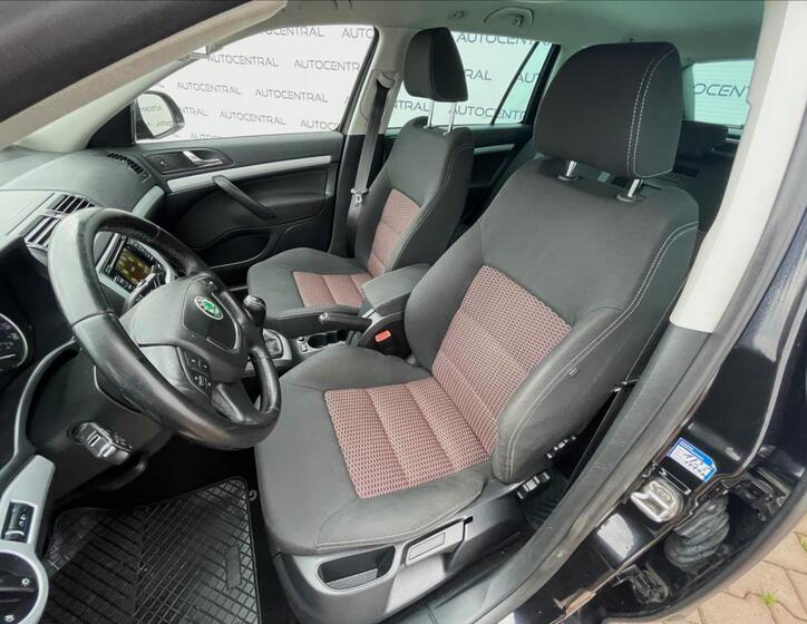 Škoda Octavia 10