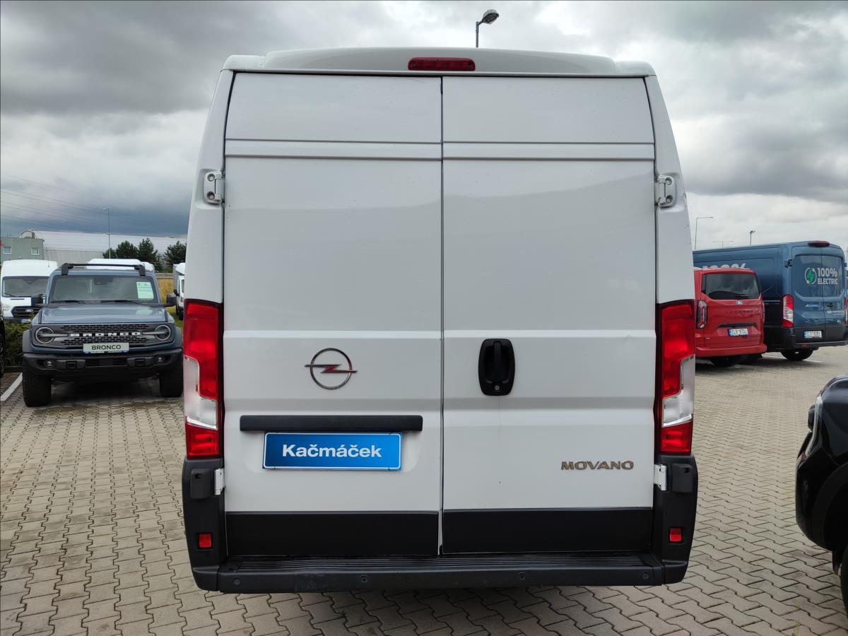 Opel Movano